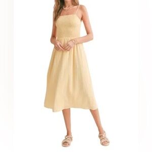 Sadie & Sage Light Yellow Midi Dress